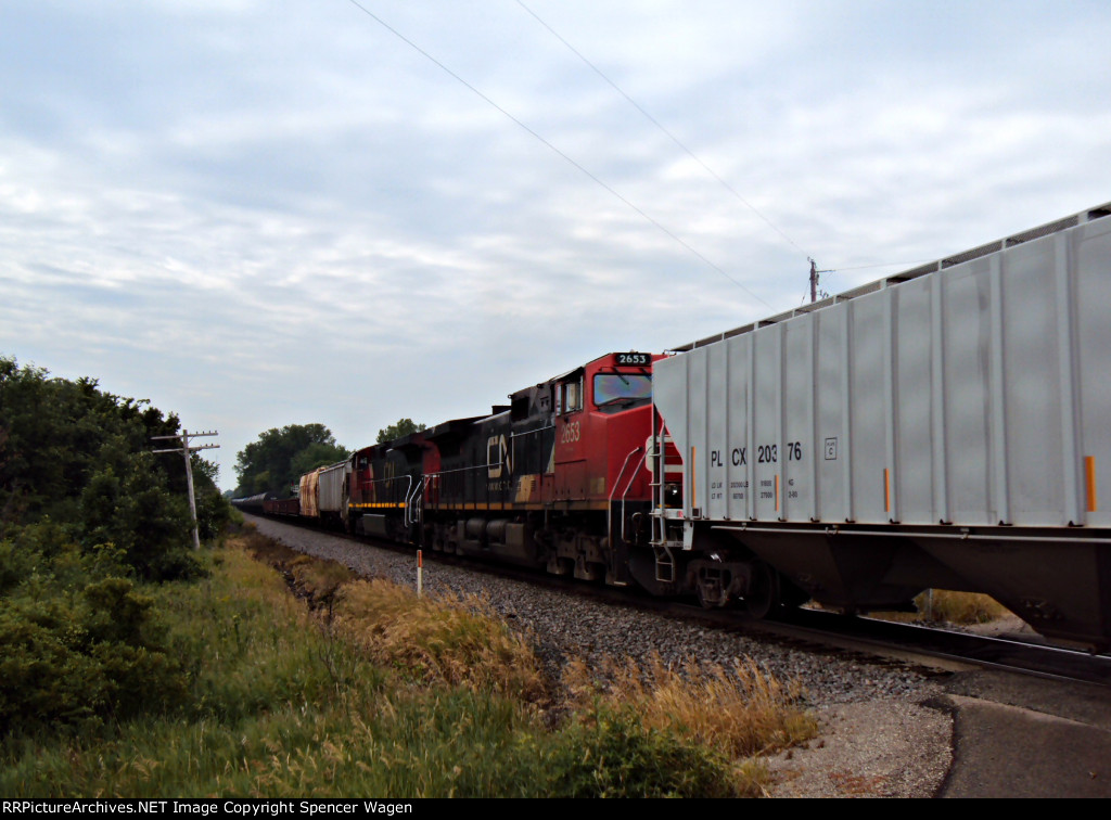 CN 2653